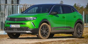 Opel Mokka-e (2023) im Dauertest: Dynamischer Auftritt