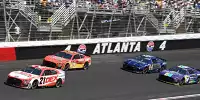 NASCAR-Action auf dem Atlanta Motor Speedway 2022