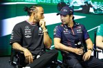 Lewis Hamilton (Mercedes) und Sergio Perez (Red Bull) 