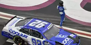 NASCAR-Eklat: Pilot parkt aus Frust über Rennleitung mitten auf der Strecke!