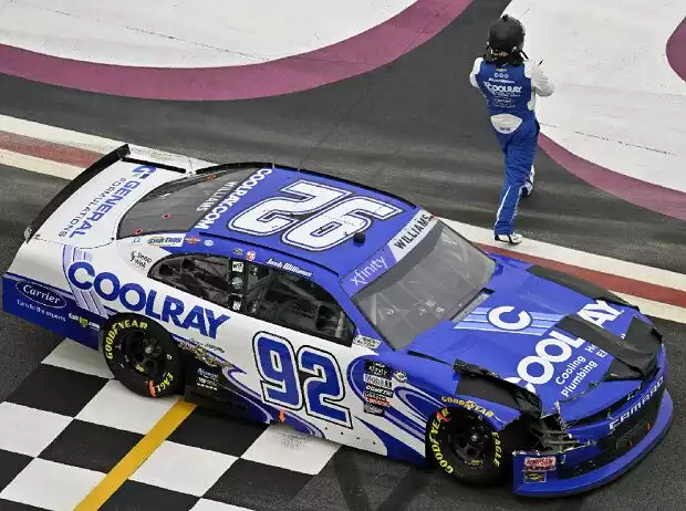 Josh Williams parkt sein NASCAR-Xfinity-Auto in Atlanta auf der Rennstrecke Titel-Bild zur News: Josh Williams parkt sein NASCAR-Xfinity-Auto in Atlanta auf der Rennstrecke