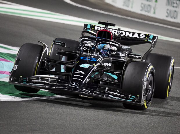 Titel-Bild zur News: George Russell (Mercedes W14) im Qualifying zum Formel-1-Rennen in Saudi-Arabien 2023