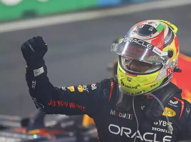 Sergio Perez ballt die Faust nach seinem fünften Formel-1-Sieg 2023 in Dschidda Titel-Bild zur News: Sergio Perez ballt die Faust nach seinem fünften Formel-1-Sieg 2023 in Dschidda