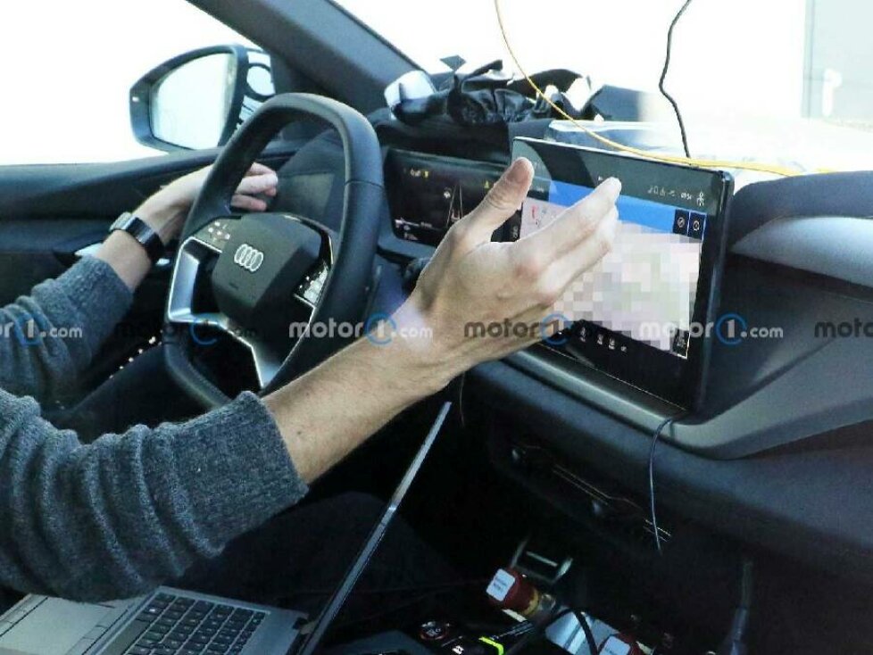 Audi Q6 e-tron als Erlkönig: Das Cockpit