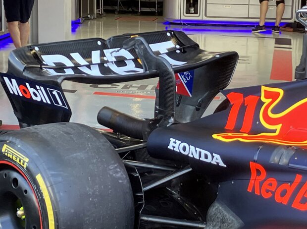 Red Bull RB19