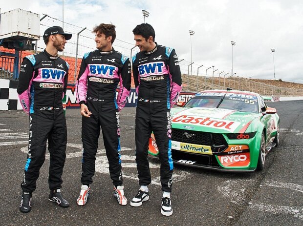 Titel-Bild zur News: Pierre Gasly, Jack Doohan, Esteban Ocon beim Supercars-Test in Calder Park
