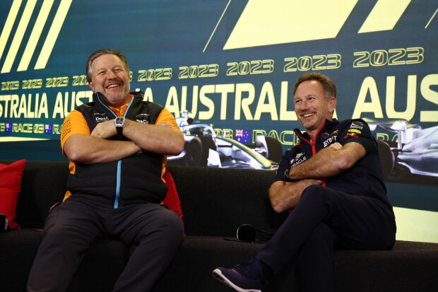 Zak Brown Christian Horner McLaren McLaren F1Red Bull Red Bull F1 ~Zak Brown und Christian Horner ~ Zak Brown Christian Horner McLaren McLaren F1Red Bull Red Bull F1 ~Zak Brown und Christian Horner ~