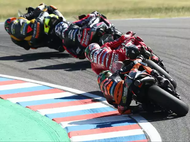 MotoGP-Action beim GP Argentinien 2022 in Termas de Rio Hondo Titel-Bild zur News: MotoGP-Action beim GP Argentinien 2022 in Termas de Rio Hondo