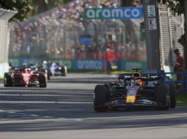 Max Verstappen, Carlos Sainz Max Verstappen, Carlos Sainz
