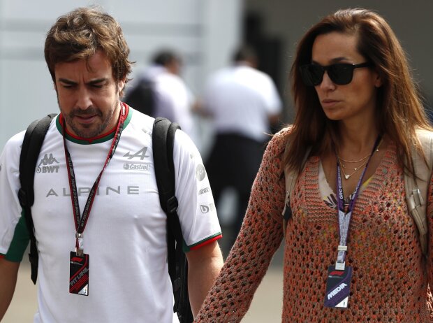 Titel-Bild zur News: Fernando Alonso und Andrea Schlager