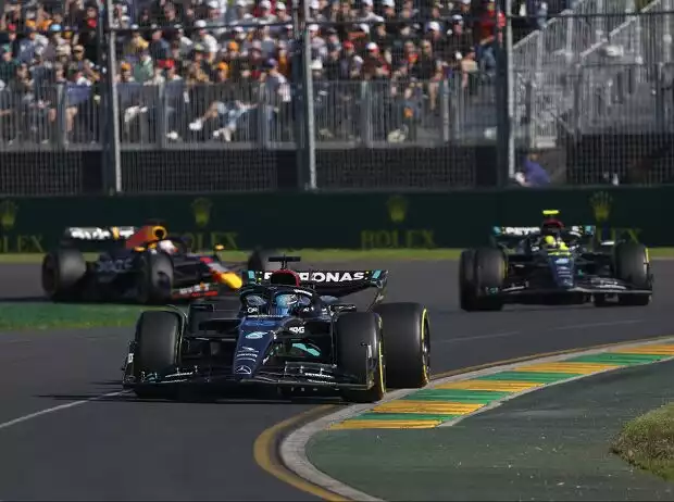 George Russell, Lewis Hamilton, Max Verstappen Titel-Bild zur News: George Russell, Lewis Hamilton, Max Verstappen