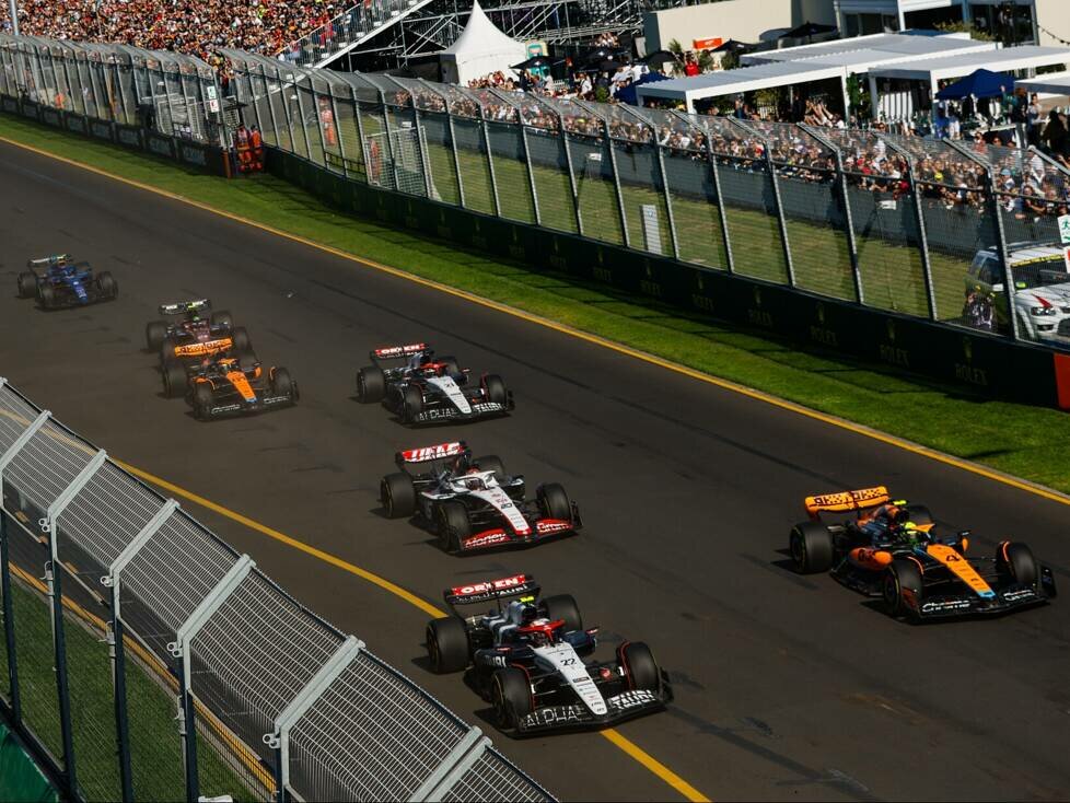 Lando Norris, Yuki Tsunoda, Kevin Magnussen, Nyck de Vries, Oscar Piastri