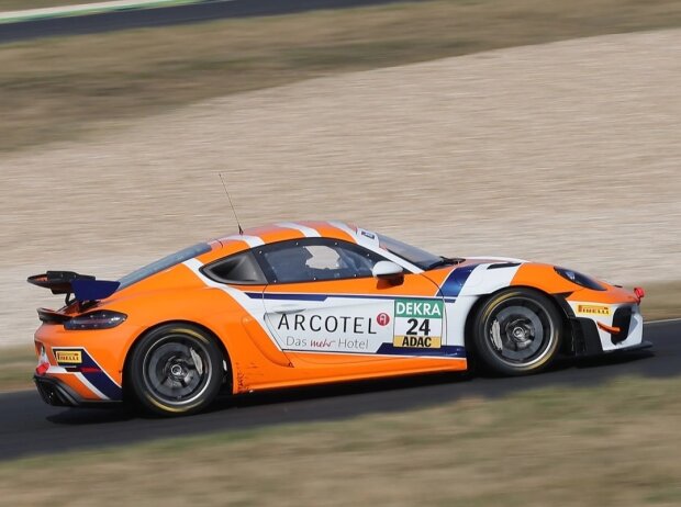 Schickes Design: Einer der beiden Porsche 718 Cayman GT4 von Wimmer Werk Motorsport Schickes Design: Einer der beiden Porsche 718 Cayman GT4 von Wimmer Werk Motorsport