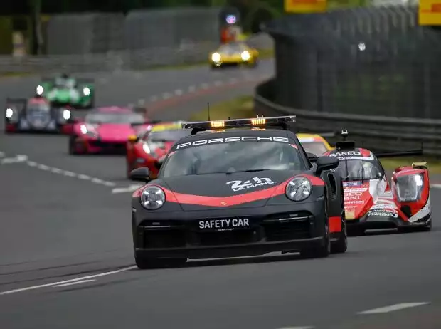 Safety-Car bei den 24h Le Mans Titel-Bild zur News: Safety-Car bei den 24h Le Mans