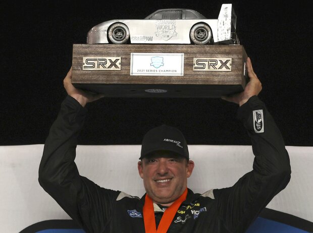 SRX-Champion 2021: Tony Stewart SRX-Champion 2021: Tony Stewart