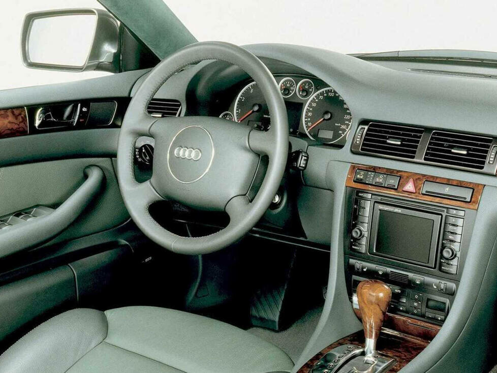 Audi allroad quattro C5 (1999-2005)