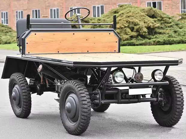Rekonstruktion des ersten VW Plattenwagens von 1946 Titel-Bild zur News: Rekonstruktion des ersten VW Plattenwagens von 1946