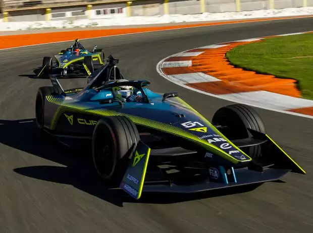 Nico Müller und Robin Frijns (Abt-Cupra) beim Formel-E-Test in Valencia 2023 Titel-Bild zur News: Nico Müller und Robin Frijns (Abt-Cupra) beim Formel-E-Test in Valencia 2023