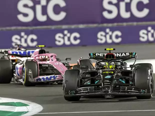 Lewis Hamilton, Pierre Gasly Titel-Bild zur News: Lewis Hamilton, Pierre Gasly