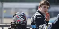 Dan Ticktum (NIO) nach seinem Unfall beim Formel-E-Rennen in Berlin 2023
