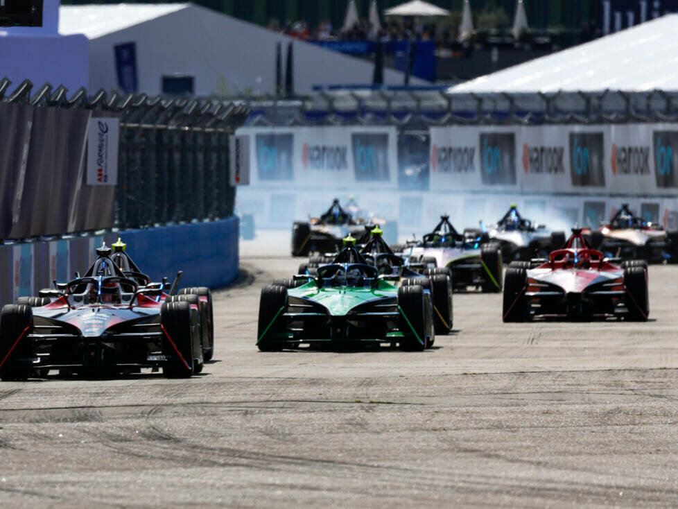 Formel-E-Action auf dem Flughafen Berlin-Tempelhof