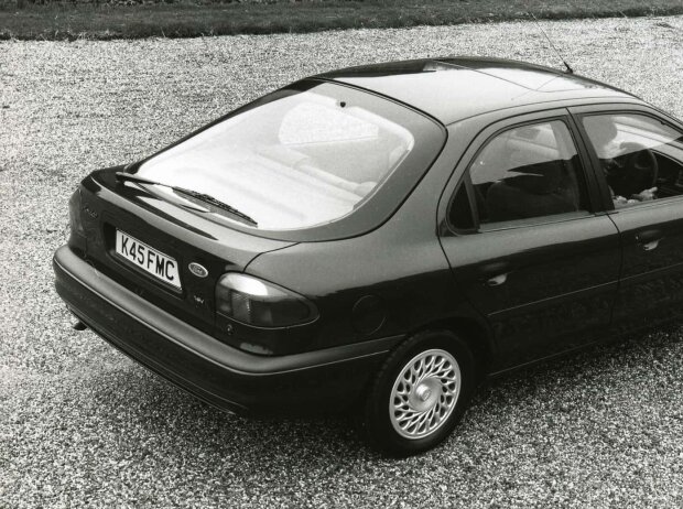 Ford Mondeo Fließheck Ford Mondeo Fließheck