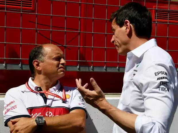 Titel-Bild zur News: Frederic Vasseur und Toto Wolff