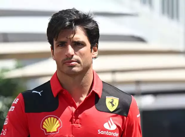 Titel-Bild zur News: Carlos Sainz (Ferrari) vor dem Formel-1-Rennen in Aserbaidschan 2023