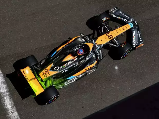 Oscar Piastri im modifizierten McLaren MCL60 beim Formel-1-Rennen in Baku 2023 Titel-Bild zur News: Oscar Piastri im modifizierten McLaren MCL60 beim Formel-1-Rennen in Baku 2023
