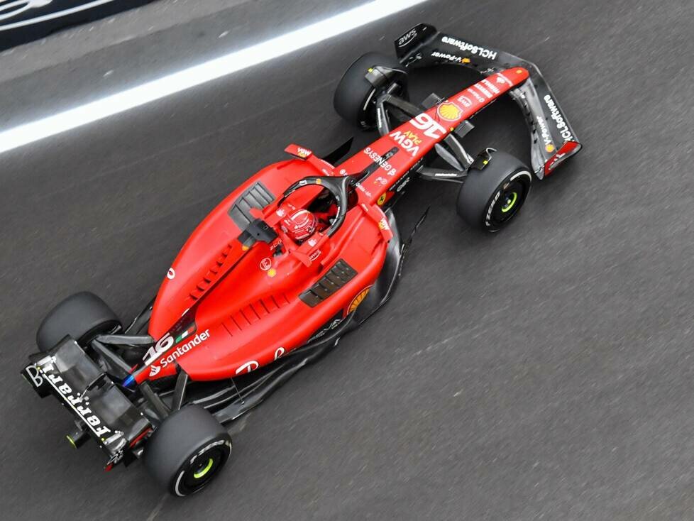 Charles Leclerc im Ferrari SF-23 beim Grand Prix von Aserbaidschan 2023 in Baku