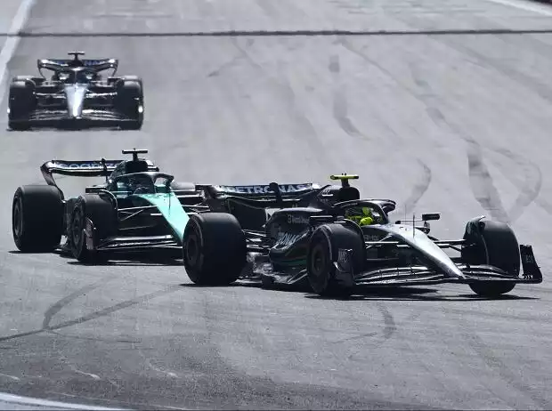Lewis Hamilton, Lance Stroll und George Russell beim Formel-1-Rennen in Baku Titel-Bild zur News: Lewis Hamilton, Lance Stroll und George Russell beim Formel-1-Rennen in Baku