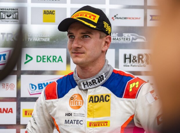 Tim Zimmermann wechselt 2023 die Marke und das Team im ADAC GT Masters Tim Zimmermann wechselt 2023 die Marke und das Team im ADAC GT Masters