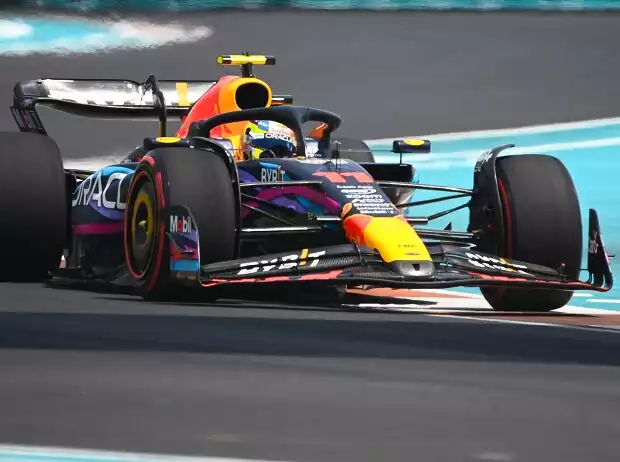 Titel-Bild zur News: Sergio Perez im Red Bull RB19 beim Freien Training in Miami 2023