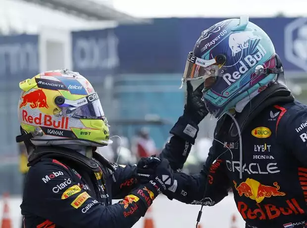 Sergio Perez, Max Verstappen Titel-Bild zur News: Sergio Perez, Max Verstappen