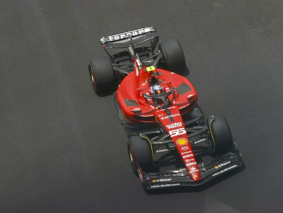 Carlos Sainz im Ferrari SF-23 beim Formel-1-Rennen in Miami 2023
