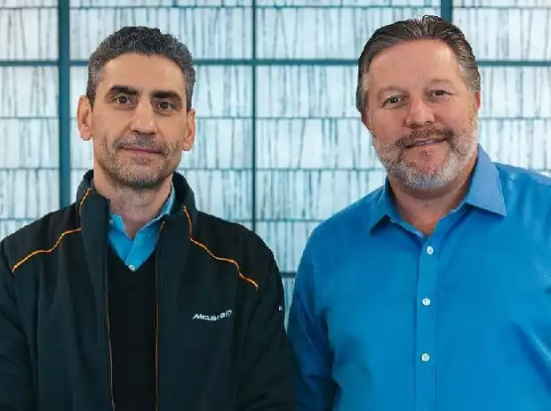 Titel-Bild zur News: Andrea Stella und McLaren-Boss Zak Brown