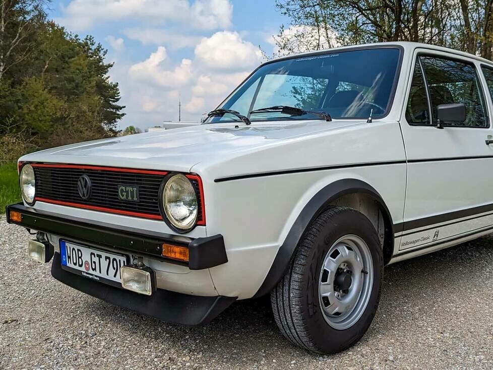 VW Golf GTI (1979)