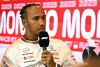 Bild zum Inhalt: Lewis Hamilton stellt klar: Das steckt hinter den Gerüchten um Ferrari
