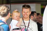 Nico Hülkenberg (Haas) mit Tochter Noemi