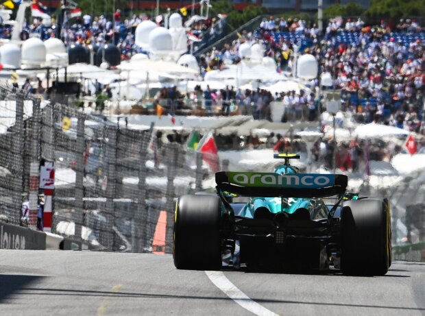 Titel-Bild zur News: Fernando Alonso (Aston Martin AMR23) beim Training zum Formel-1-Rennen in Monaco 2023