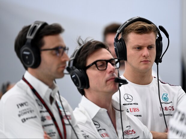Toto Wolff, Mick Schumacher Toto Wolff, Mick Schumacher