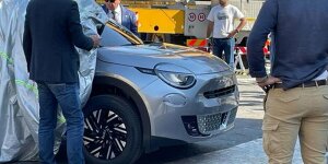 Foto-Leak: Fiat 600 vor dem Debüt ohne Tarnung erwischt