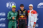 Fernando Alonso (Aston Martin), Max Verstappen (Red Bull) und Charles Leclerc (Ferrari) 