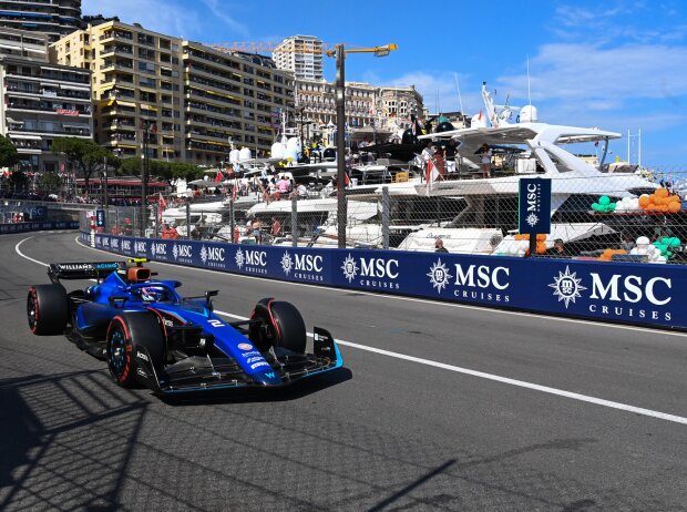 Titel-Bild zur News: Logan Sargeant im Williams FW45 beim Formel-1-Qualifying in Monaco 2023