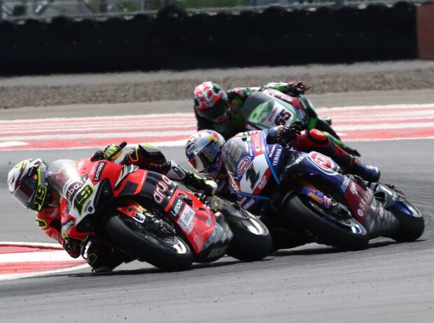 Alvaro Bautista, Toprak Razgatlioglu, Jonathan Rea