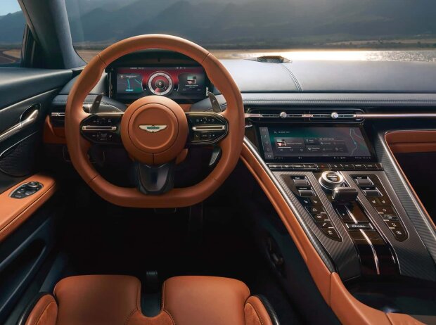 Aston Martin DB12 (2023) Aston Martin DB12 (2023)