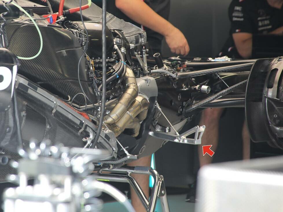 Unterboden-Stütze am Mercedes W14 beim Formel-1-Rennen in Monaco 2023