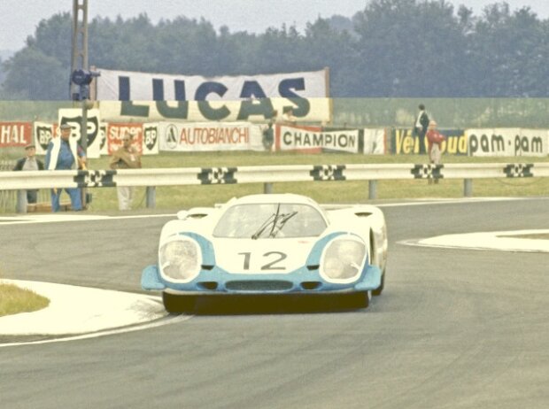 Titel-Bild zur News: Vic Elford, Richard Attwood (Porsche 917) bei den 24h Le Mans 1969