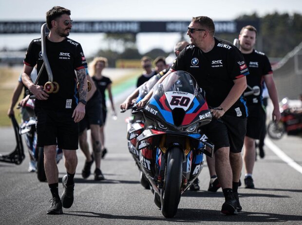 BMW M1000RR BMW M1000RR