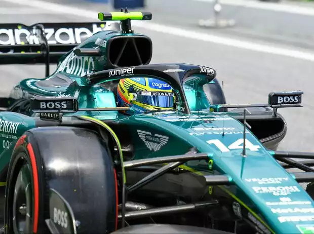 Fernando Alonso (Aston Martin AMR23) beim Training zum Formel-1-Rennen in Barcelona 2023 Titel-Bild zur News: Fernando Alonso (Aston Martin AMR23) beim Training zum Formel-1-Rennen in Barcelona 2023